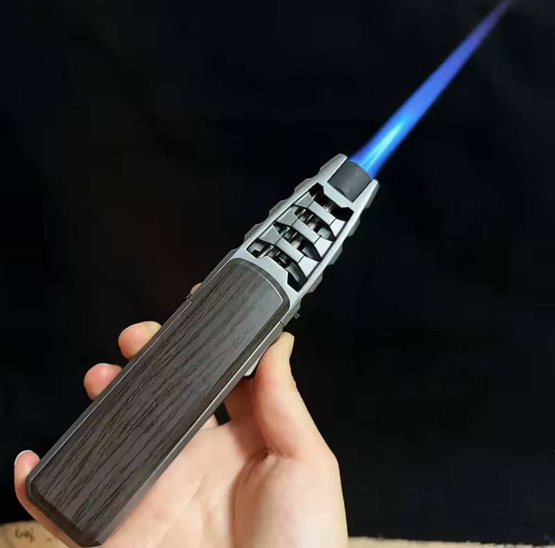 Inflatable Windproof Lighter, New Style Kitchen Lighter, Cigar Jet flame Lighter, New Design Lighter With Torch, Metal Outdoor BBQ Lighter Inflatable Windproof Lighter, New Style Kitchen Lighter, Cigar Jet flame Lighter, New Design Lighter With Torch, Metal Outdoor BBQ Lighter